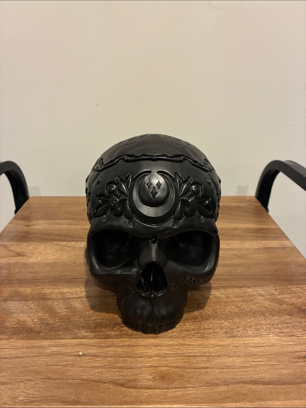 Killstar Matte Black Ornate Skull Accent